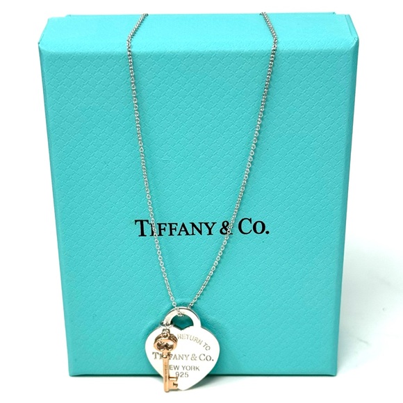 Authentic Tiffany & co. Return To Heart Tag / Key Necklace. - Picture 8 of 13